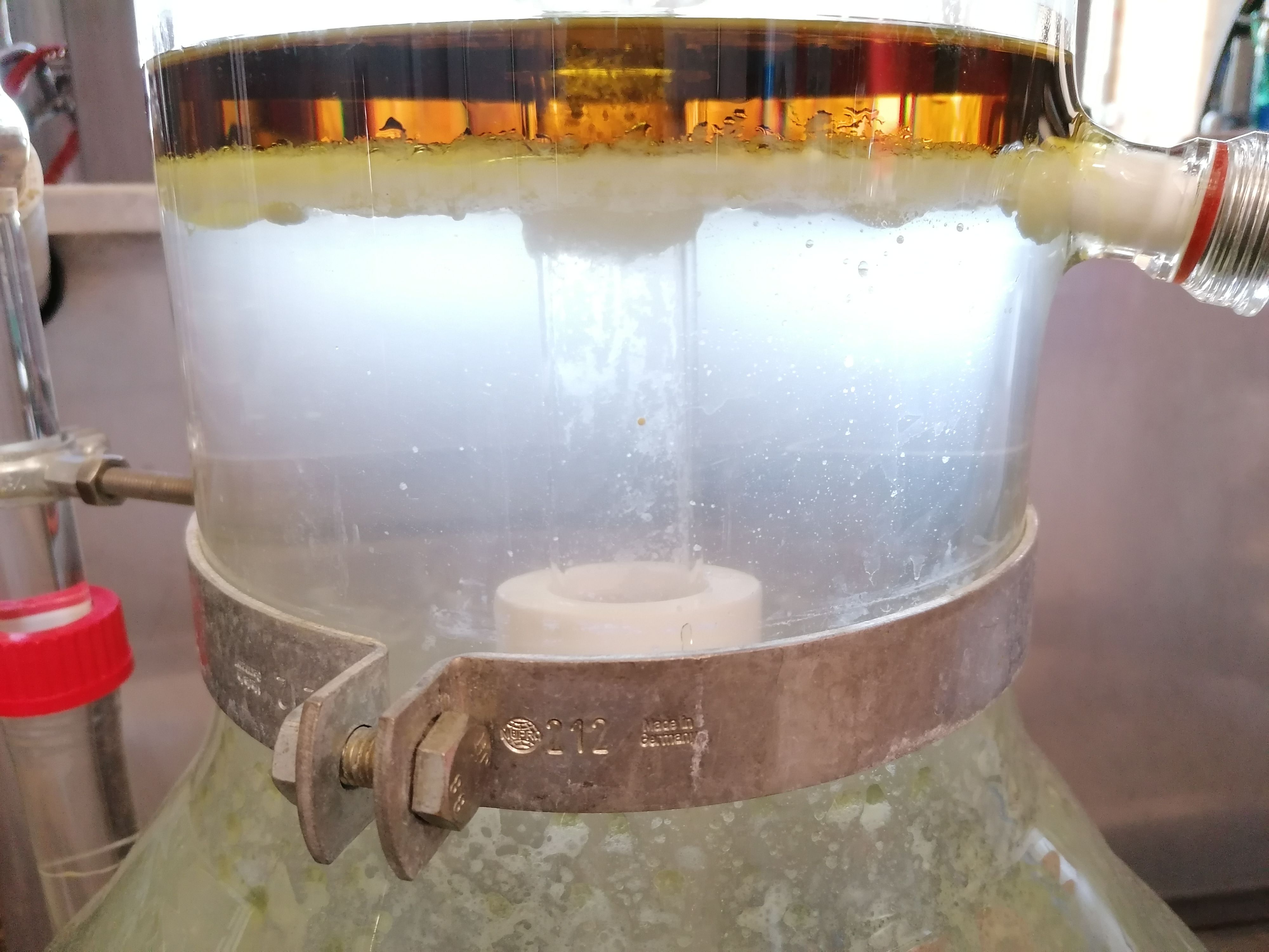 Decouvrez la distillation Lärchenhydrolat 100% Bio und handwerklich hergestellt