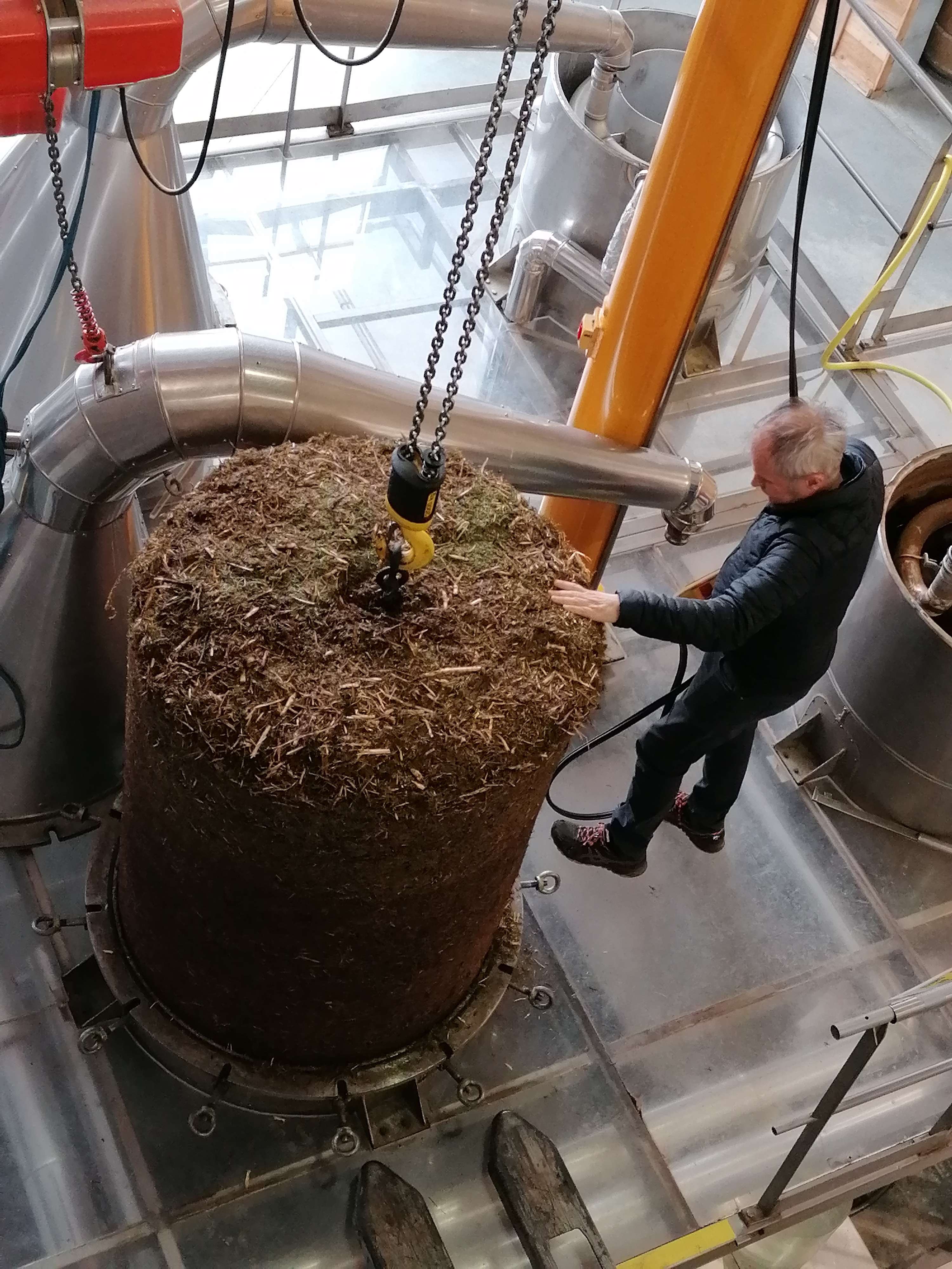 Decouvrez la distillation Wacholderhydrolat 100% Bio und handwerklich hergestellt